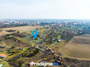 Prodej zahrady, Znojmo, 1989 m2