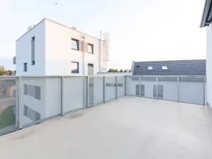 Pronájem bytu 3+kk, Praha - Uhříněves, Za Lípou, 79 m2