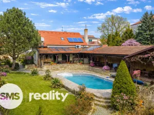 Prodej rodinného domu, Štítary, 327 m2