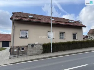 Prodej rodinného domu, Křelovice, 178 m2