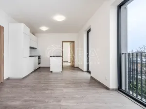 Prodej bytu 2+kk, Praha - Hlubočepy, Ke Smíchovu, 47 m2