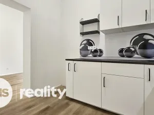 Pronájem bytu 3+1, Opava - Město, Nákladní, 81 m2