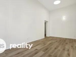 Pronájem bytu 3+1, Opava - Město, Nákladní, 81 m2