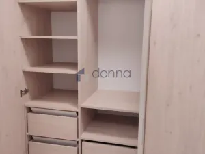 Pronájem bytu 1+kk, Praha, Novovysočanská, 26 m2