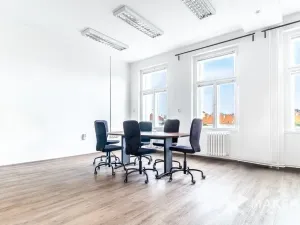 Pronájem kanceláře, Praha - Nové Město, Karlovo náměstí, 128 m2