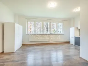 Pronájem bytu 2+kk, Praha - Krč, Humpolecká, 42 m2