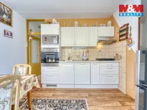 Prodej bytu 2+1, Plzeň - Severní Předměstí, Bzenecká, 57 m2