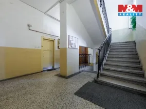 Prodej bytu 2+1, Karlovy Vary - Rybáře, Lad. Koubka, 50 m2