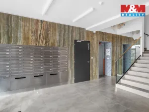 Prodej bytu 1+kk, Praha - Ruzyně, Stočesova, 26 m2