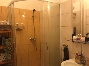 Pronájem bytu 1+kk, Praha - Karlín, Křižíkova, 30 m2