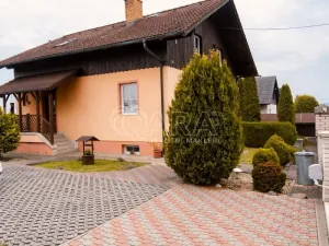 Prodej rodinného domu, Věšín, 209 m2