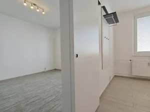 Pronájem bytu 1+1, Vsetín, Bratří Hlaviců, 35 m2