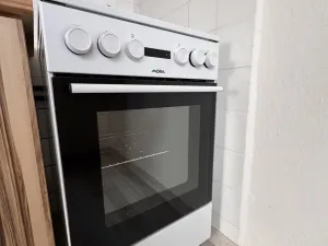 Pronájem bytu 2+1, Opava, Edvarda Beneše, 59 m2