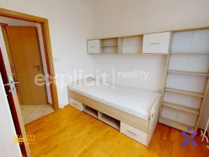 Pronájem bytu 3+1, Zlín, Budovatelská, 68 m2