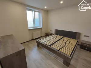 Pronájem bytu 2+kk, Ostrava - Poruba, Hlavní třída, 59 m2