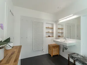 Prodej rodinného domu, Zlín - Kostelec, Lešenská, 200 m2