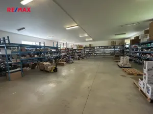 Pronájem skladu, Rašovice, 415 m2