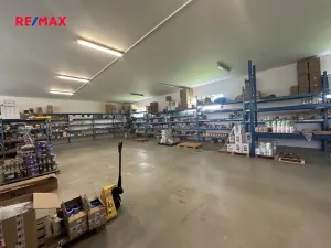 Pronájem skladu, Rašovice, 415 m2