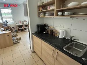 Pronájem skladu, Rašovice, 415 m2