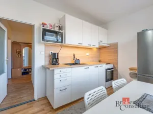 Prodej bytu 2+1, Rosice, Kaštanová, 62 m2