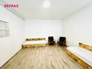 Prodej rodinného domu, Vacenovice, 215 m2