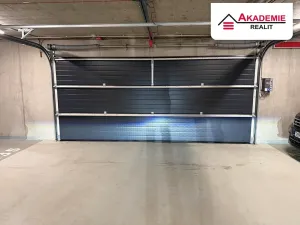 Prodej garážového stání, Brno, Střední, 14 m2