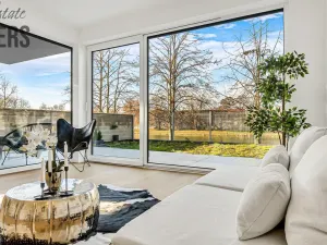 Prodej rodinného domu, Tursko, Jezdecká, 214 m2