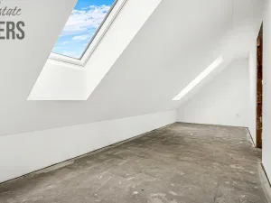 Prodej rodinného domu, Tursko, Jezdecká, 214 m2