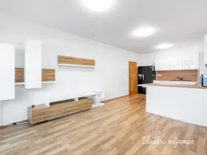 Pronájem bytu 3+kk, Praha - Letňany, Hlučkova, 74 m2