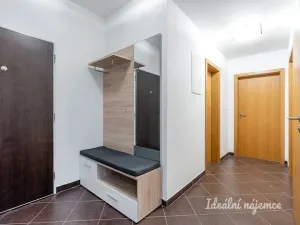 Pronájem bytu 3+kk, Praha - Letňany, Hlučkova, 74 m2