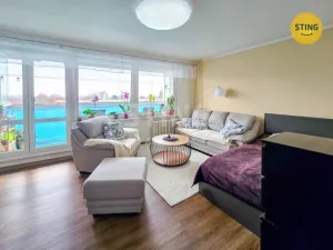 Prodej bytu 2+1, Karviná, Okružní, 64 m2