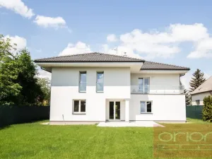 Pronájem rodinného domu, Praha, Ke smrčině, 260 m2