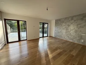 Prodej rodinného domu, Tři Dvory, 235 m2