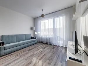 Pronájem bytu 2+kk, Praha - Hloubětín, Poděbradská, 58 m2