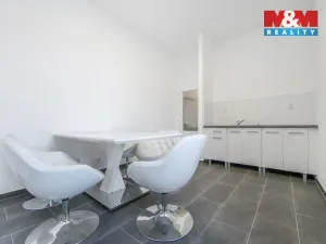 Pronájem kanceláře, Dobřany, Jiráskova, 29 m2