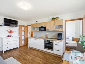 Prodej bytu 2+kk, Praha - Troja, Písečná, 26 m2