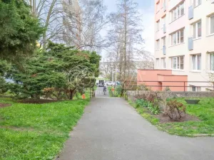 Prodej bytu 3+1, Mělník, Kosmonautů, 70 m2