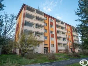 Prodej bytu 2+1, Praha, Sněženková, 51 m2