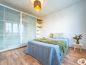 Prodej bytu 2+1, Praha, Sněženková, 51 m2