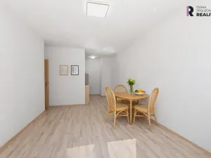 Prodej bytu 2+kk, Praha - Stodůlky, Mezi školami, 46 m2