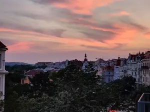 Pronájem bytu 2+kk, Praha - Vršovice, Kodaňská, 55 m2