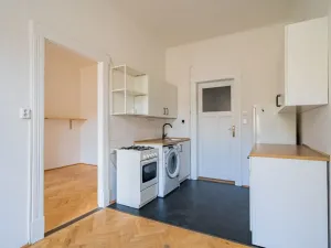 Pronájem bytu 2+kk, Praha - Smíchov, Holečkova, 39 m2