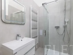 Prodej bytu 2+kk, Praha - Holešovice, U vody, 45 m2