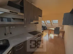 Pronájem bytu 3+kk, Praha - Cholupice, Kestřanská, 67 m2