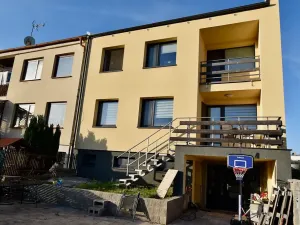 Prodej rodinného domu, Týnec nad Labem, Hradská, 189 m2