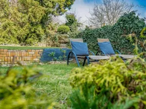 Pronájem rodinného domu, Praha - Kobylisy, Sedlecká, 200 m2