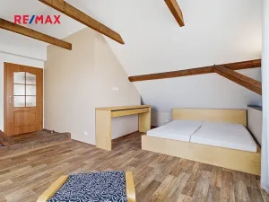 Prodej rodinného domu, Břasy, 298 m2