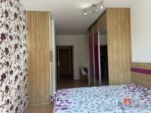 Pronájem bytu 2+kk, Hradec Králové - Třebeš, Ve Stromovce, 58 m2