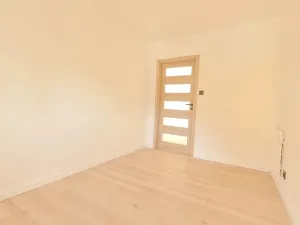 Pronájem bytu 2+kk, Jablonec nad Nisou, Nádražní, 55 m2