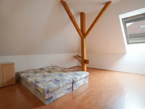 Pronájem bytu 2+1, Teplice, Heydukova, 60 m2